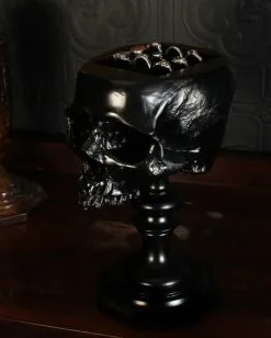 Schwarzer Totenschädel Als Ringehalter 21cm -Halloween-Dekoration Verkäufe schwarzer totenkopf als ringehalter schwarzer totenschaedel als ringhalter black skull ring holder gothic wohnaccessoire 54858 07